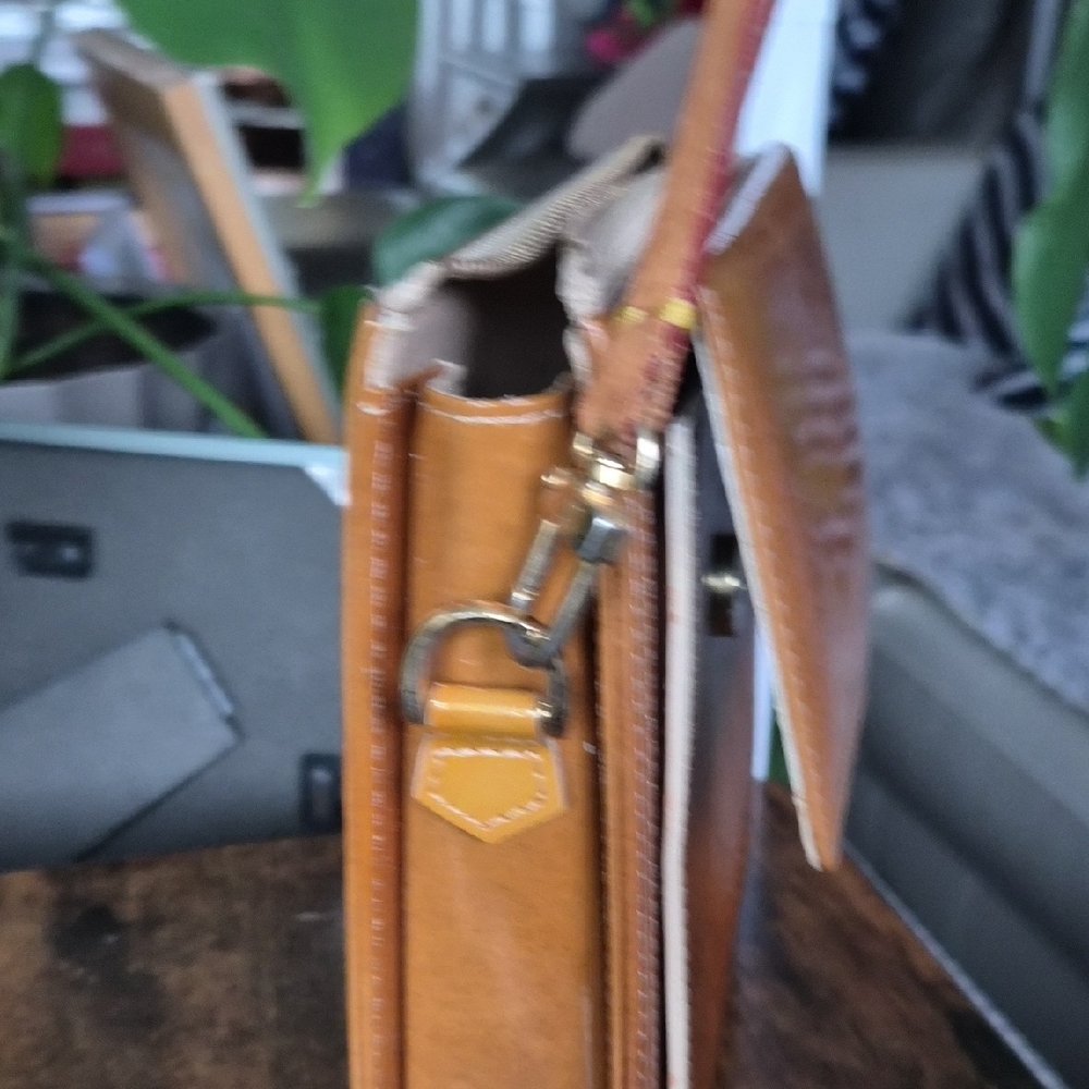 Louis Vuitton Bronze Vernis Mott Monogram Bag - Picture 12 of 13